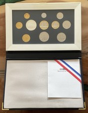 Coffret 1993 pcs d'occasion  Angoulême