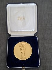 Médaille coupe 1998 d'occasion  Saint-Laurent-du-Var