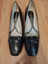 Women naturalizer comfort for sale  Pilot Mountain