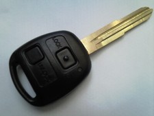 Genuine toyota yaris for sale  DAGENHAM