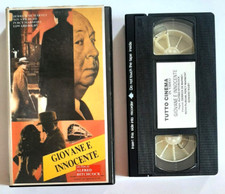Vhs giovane innocente usato  Ferrara
