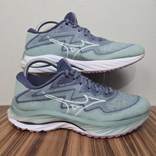 Mizuno women wave for sale  Little Rock