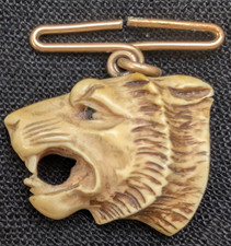 ANTIGO RELÓGIO DE BOLSO MASCULINO FOB ESCULPIDO ROSNANDO PERFIL DE CABEÇA DE LEÃO ARCO DE OURO ROSA comprar usado  Enviando para Brazil