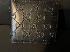 Authentic men gucci for sale  Wilson