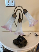 Luminária de mesa de tulipa rosa Lilly Pad, usado comprar usado Luminária de mesa de tulipa rosa Lilly Pad, usado comprar usado  Enviando para Brazil