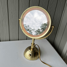 Vintage lighted vanity for sale  Grand Rapids