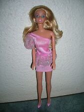 Barbie blonde robe d'occasion  Coulounieix-Chamiers