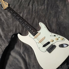 Schecter stratocaster type d'occasion  Expédié en Belgium