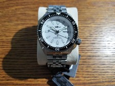 Montre plongée automatique d'occasion  Expédié en France