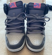 Nike dunk high d'occasion  Expédié en Belgium