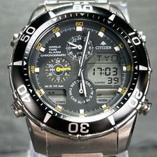Relógio de pulso masculino Citizen Promaster World Time cronógrafo C300-T009603 comprar usado  Enviando para Brazil
