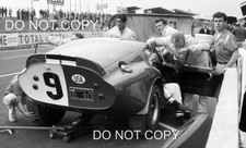 SHELBY COBRA DAYTONA COUPE DAN GURNEY JERRY GRANT LE MANS 1965 35MM NEGATIVO comprar usado  Enviando para Brazil