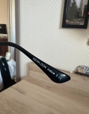 Lunettes soleil homme d'occasion  Villennes-sur-Seine