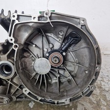 Cambio manuale rapporti usato  Mineo