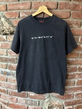 Camisa de software Oakley vintage dos anos 2000 logotipo central M fader desgastada comprar usado  Enviando para Brazil