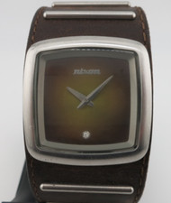Relógio Nixon Royalty The Duke pulseira de couro integrada diamante - Nova bateria comprar usado  Enviando para Brazil