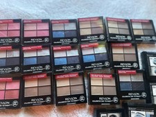 Usado, 100 X Sombra Revlon ColorStay 24 HR Quad Dia a Noite Duplicatas Mistas Seladas comprar usado Usado, 100 X Sombra Revlon ColorStay 24 HR Quad Dia a Noite Duplicatas Mistas Seladas comprar usado  Enviando para Brazil