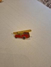 Pins fire truck d'occasion  Expédié en Belgium