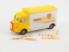 Dinky toys 587 d'occasion  Saint-Pourçain-sur-Sioule
