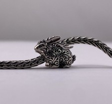 Charm redbalifrog jackalope usato  Spedire a Italy