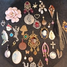 Joblot bundle pendants for sale  CHESTER