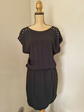 Zara superbe robe d'occasion  Hergnies