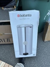 Brabantia newicon pattumiera usato  Castenaso