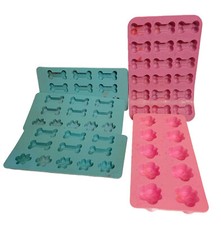 5 moldes de silicone para cachorros patas, ossos e biscoitos para cachorros comprar usado  Enviando para Brazil
