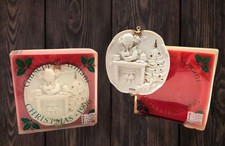 Placa de Natal 2-Vtg 1996 Giuseppe Armani Girl assando, porcelana levantada, Itália comprar usado Placa de Natal 2-Vtg 1996 Giuseppe Armani Girl assando, porcelana levantada, Itália comprar usado  Enviando para Brazil