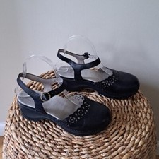 Sanita womens sansi for sale  Far Hills