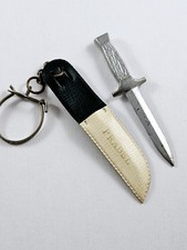 Keychain sword case d'occasion  Expédié en Belgium