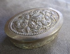 Jolie petite boîte d'occasion  Pézilla-la-Rivière