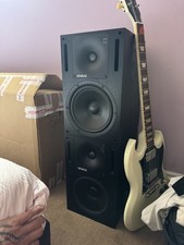 Genelec 1031a active for sale  SOUTHAMPTON