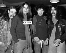 Black Sabbath: foto de Bill Ward, Ozzy Osbourne, Tony Iommi e Geezer Butler, usado comprar usado  Enviando para Brazil