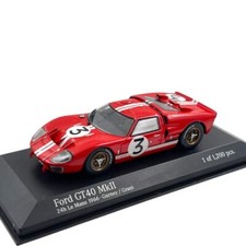Modellino auto minichamps usato  Italia