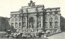 Roma fontana trevi usato  Latina