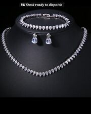 Gorgeous cubic zirconia for sale  ISLEWORTH
