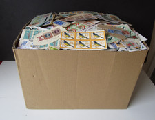 Large box full d'occasion  Expédié en Belgium