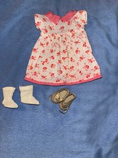 Bel ensemble vêtements d'occasion  Allègre