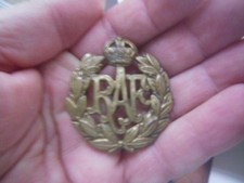 Insigne métal royal d'occasion  Grans