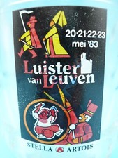 1983 luister van d'occasion  Expédié en Belgium