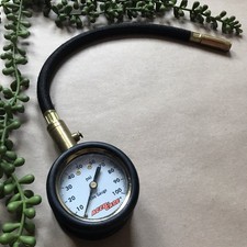 Medidor de pressão de pneu Accu-Gage ~ invólucro de borracha de náilon trançado durável 100 PSI comprar usado  Enviando para Brazil