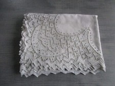 Nappe ancienne brodée d'occasion  Champs-sur-Marne