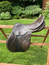 Jump saddle 17.5 for sale  DERBY