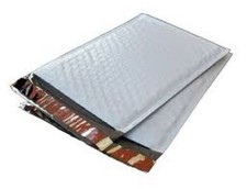 200 8.5x14.5 poly d'occasion  Expédié en Belgium
