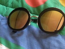 Occhiali sole unisex usato  Mosciano Sant Angelo