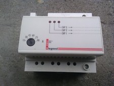 Délesteur monophasé legrand d'occasion  Rouen-