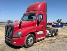 freightliner day cab for sale freightliner day cab for sale Visalia