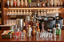 Traumhaftes vintage cocktail gebraucht kaufen Traumhaftes vintage cocktail gebraucht kaufen  Versand nach Germany