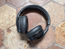 Casque audio bluetooth d'occasion  Neauphle-le-Château